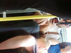 Upskirt flash in bus (awesome woman)