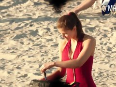 Sexy and hot beauty Alexandra Daddario loves doing some bed scenes